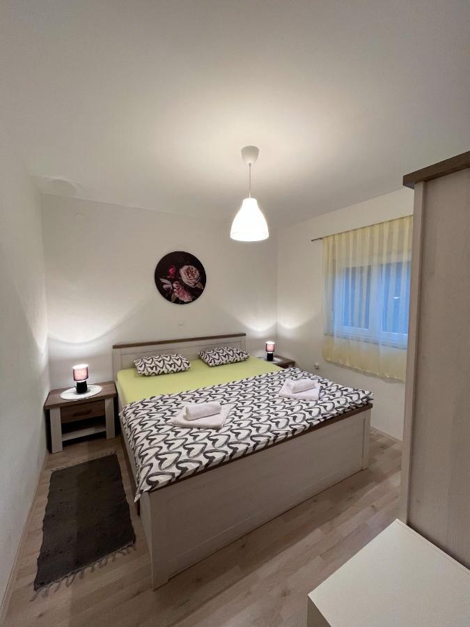 Kuca Za Odmor Bebic, Kremena Villa Klek Exteriör bild
